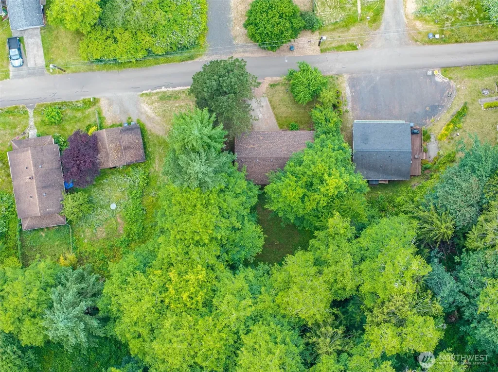 467 E Mommsen Street E Mccleary WA 98557