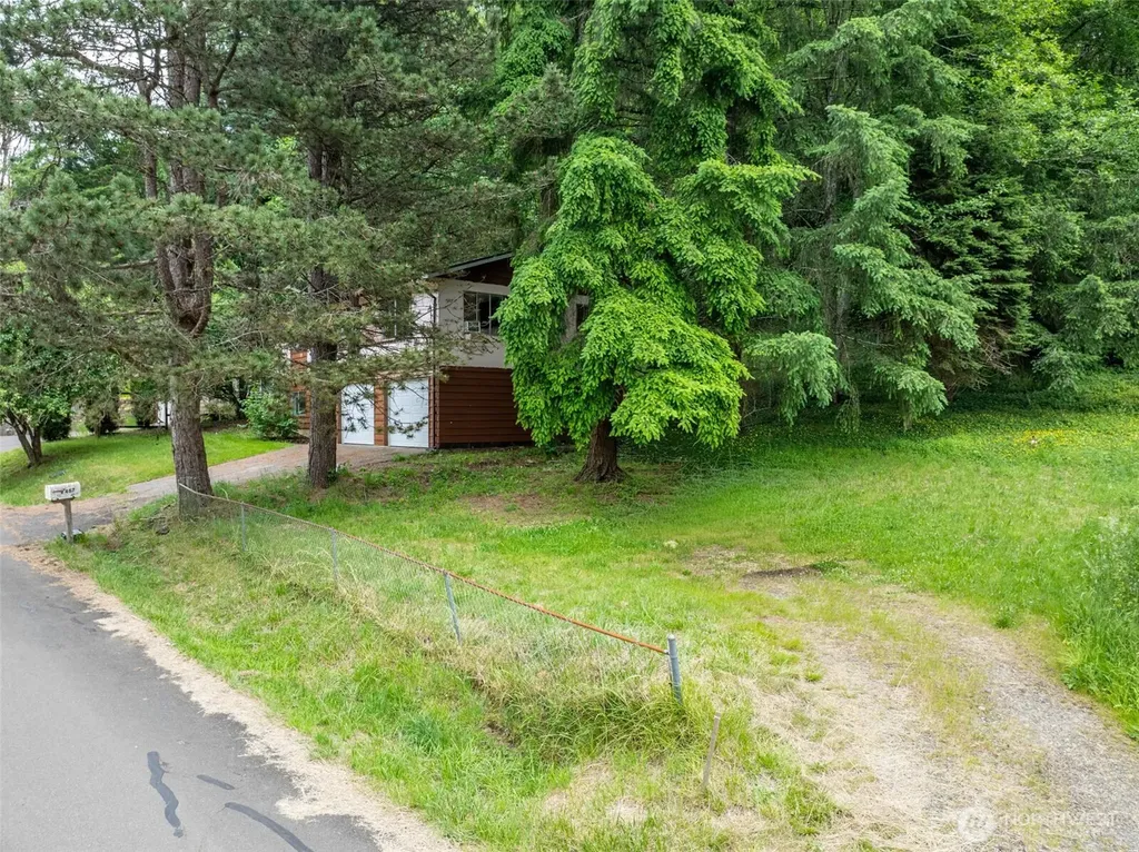 467 E Mommsen Street E Mccleary WA 98557