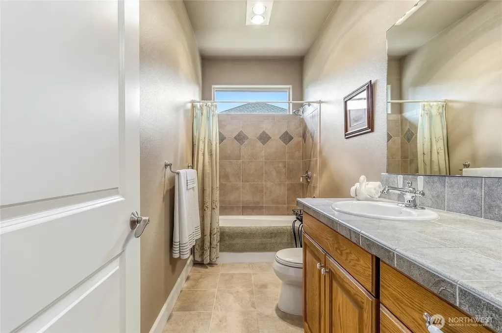 1966 Stillwater Drive Walla Walla WA 99362