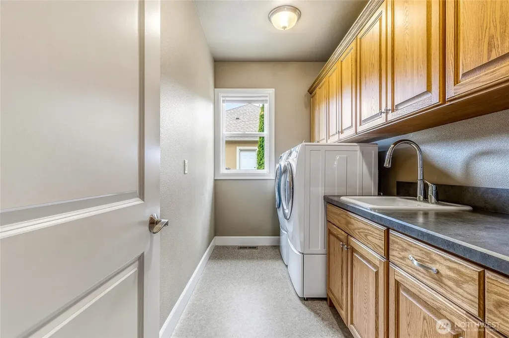 1966 Stillwater Drive Walla Walla WA 99362