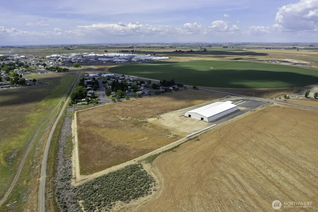 0 Road 8 SE Warden WA 98857