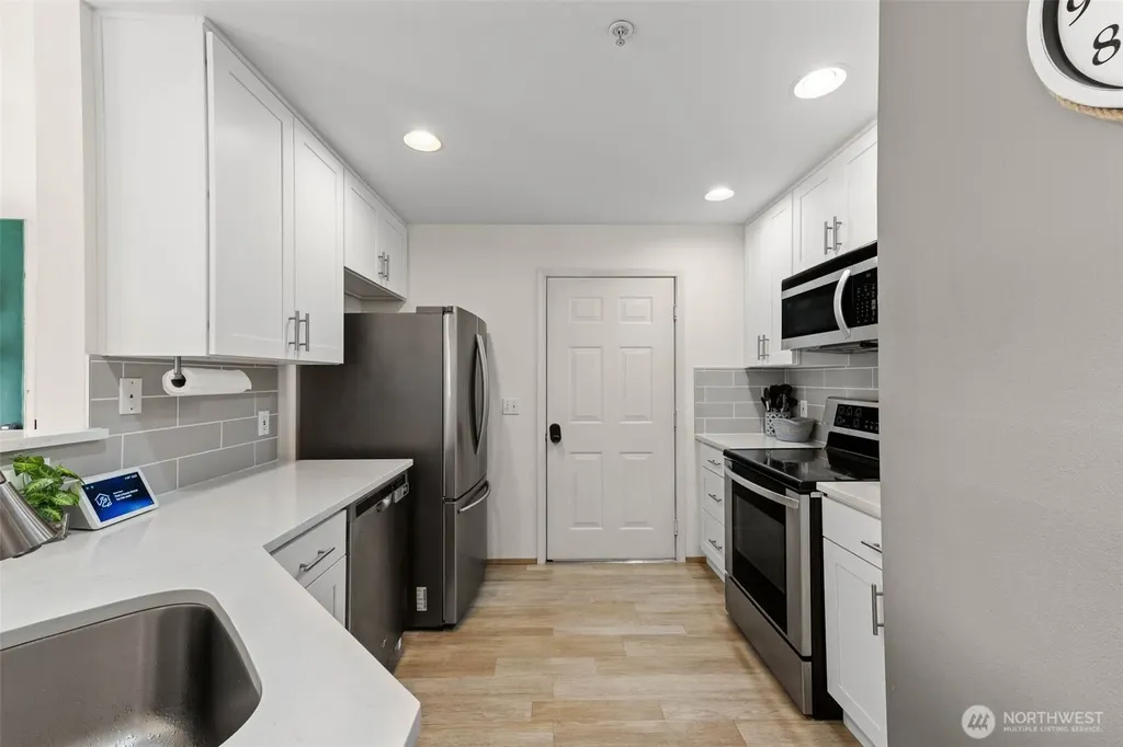 5801 S 232nd Place Kent WA 98032