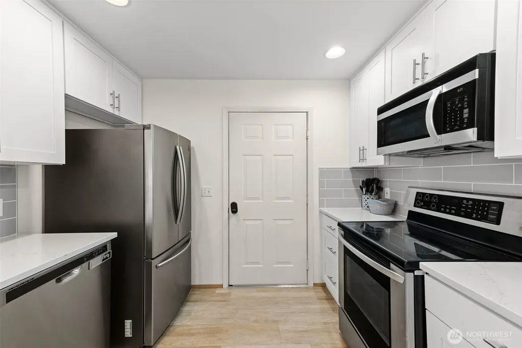 5801 S 232nd Place Kent WA 98032