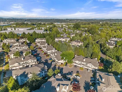 5801 S 232nd Place Kent WA 98032