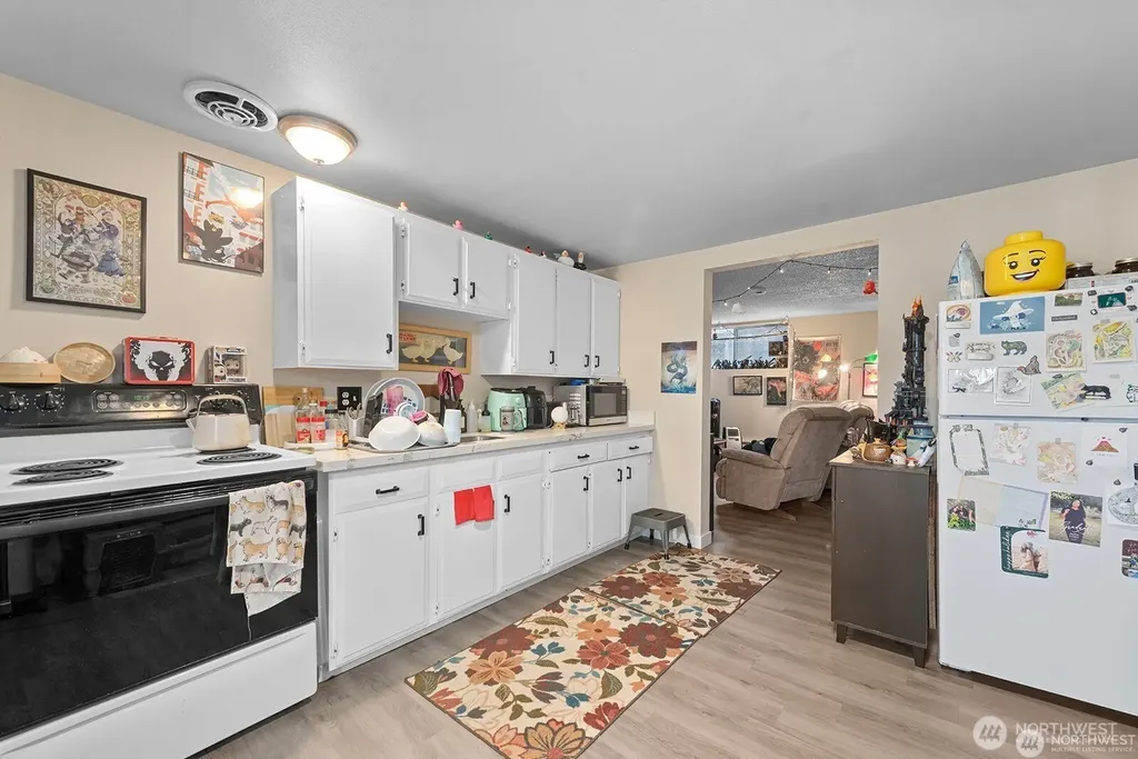 15328 40th Avenue W Lynnwood WA 98087