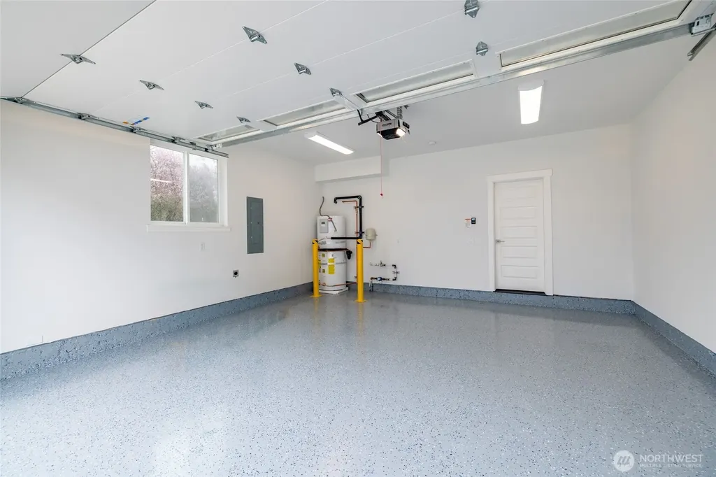 1601 N Waugh Road Mount Vernon WA 98273