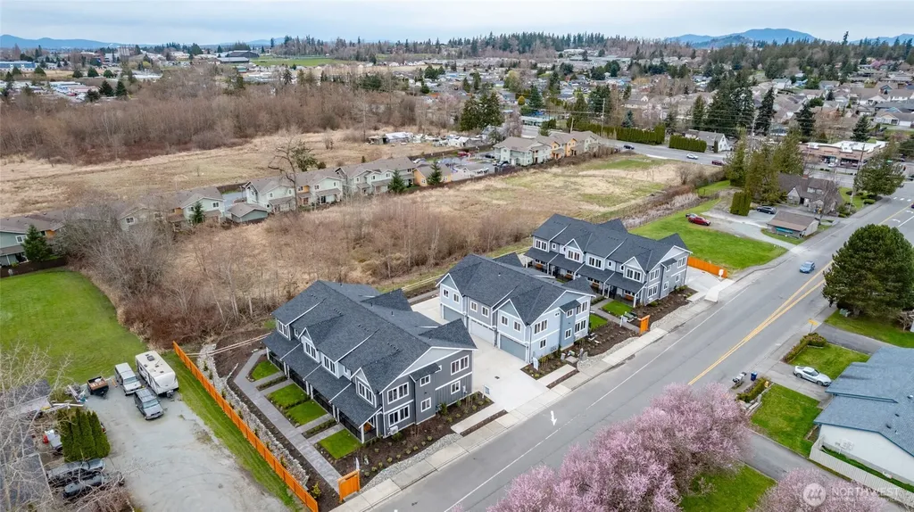 1601 N Waugh Road Mount Vernon WA 98273