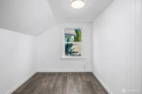 531 N Barker Mount Vernon WA 98273