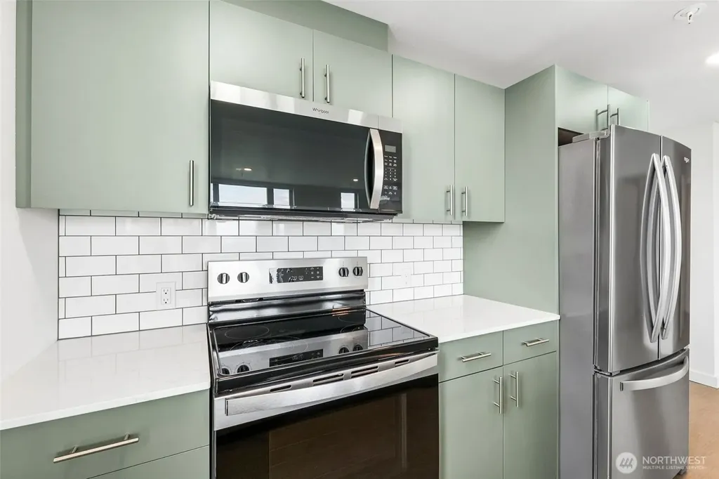 5819 Phinney Avenue N Seattle WA 98103
