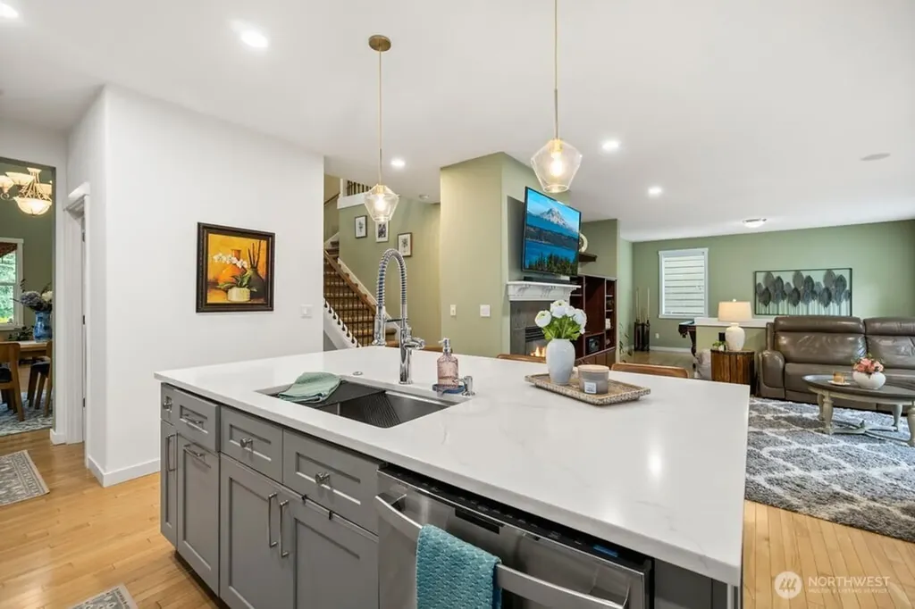 220 246th Court NE Sammamish WA 98074
