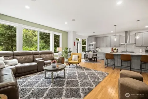 220 246th Court NE Sammamish WA 98074