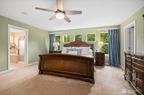 220 246th Court NE Sammamish WA 98074