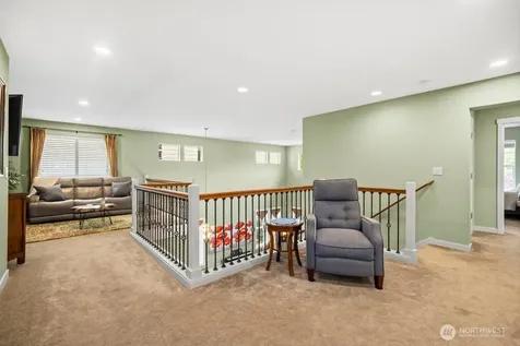 220 246th Court NE Sammamish WA 98074