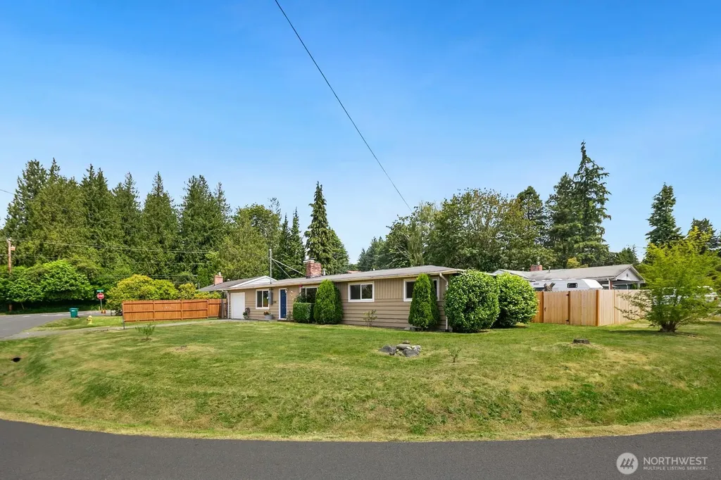 4231 188th Place SW Lynnwood WA 98036