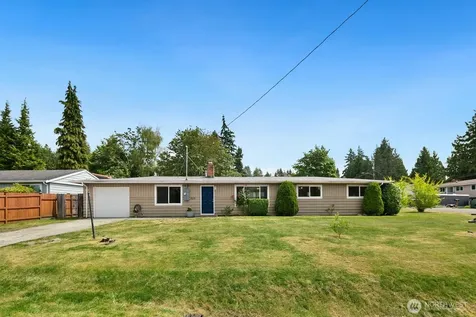 4231 188th Place SW Lynnwood WA 98036