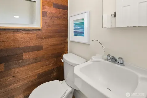 4231 188th Place SW Lynnwood WA 98036
