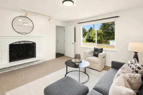 4231 188th Place SW Lynnwood WA 98036