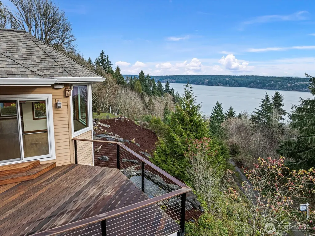 14815 14th Avenue NW Gig Harbor WA 98332