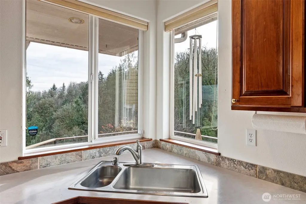 14815 14th Avenue NW Gig Harbor WA 98332
