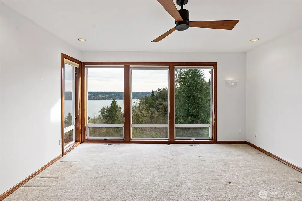14815 14th Avenue NW Gig Harbor WA 98332