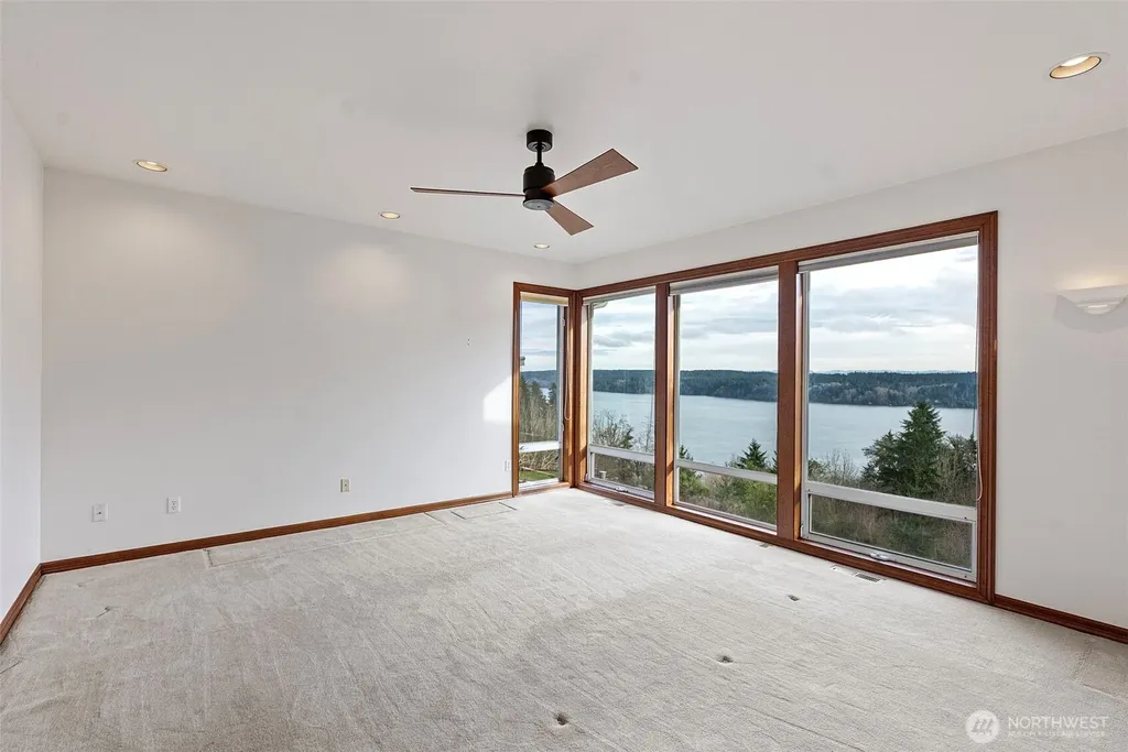 14815 14th Avenue NW Gig Harbor WA 98332
