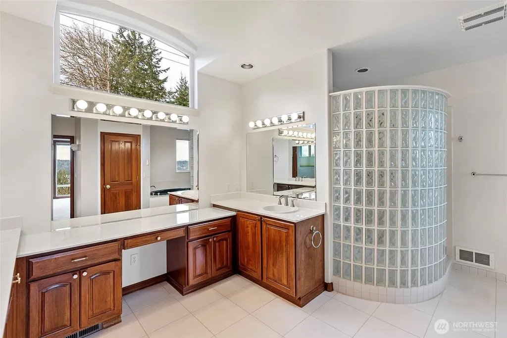 14815 14th Avenue NW Gig Harbor WA 98332