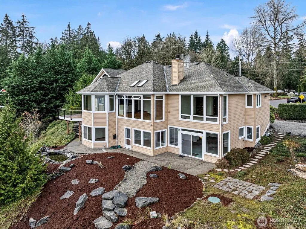 14815 14th Avenue NW Gig Harbor WA 98332