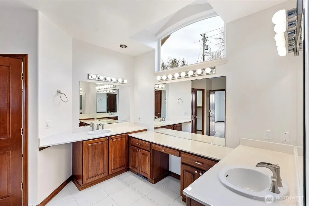 14815 14th Avenue NW Gig Harbor WA 98332