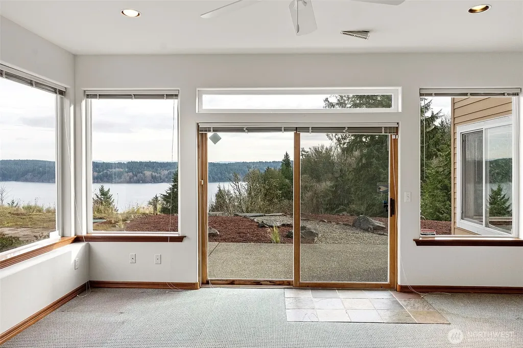 14815 14th Avenue NW Gig Harbor WA 98332