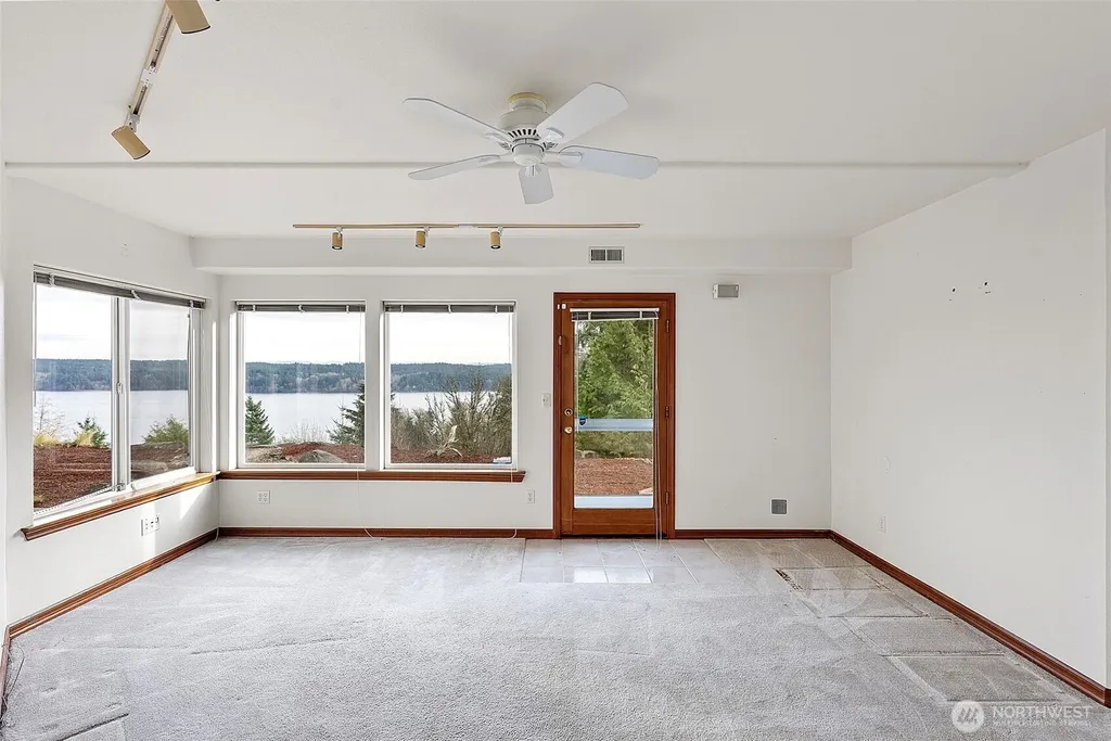 14815 14th Avenue NW Gig Harbor WA 98332