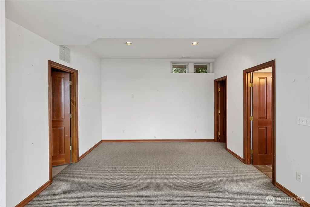 14815 14th Avenue NW Gig Harbor WA 98332