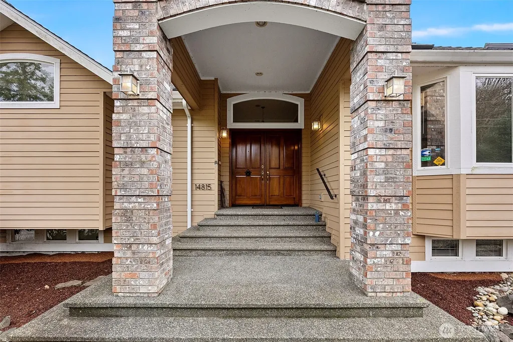 14815 14th Avenue NW Gig Harbor WA 98332