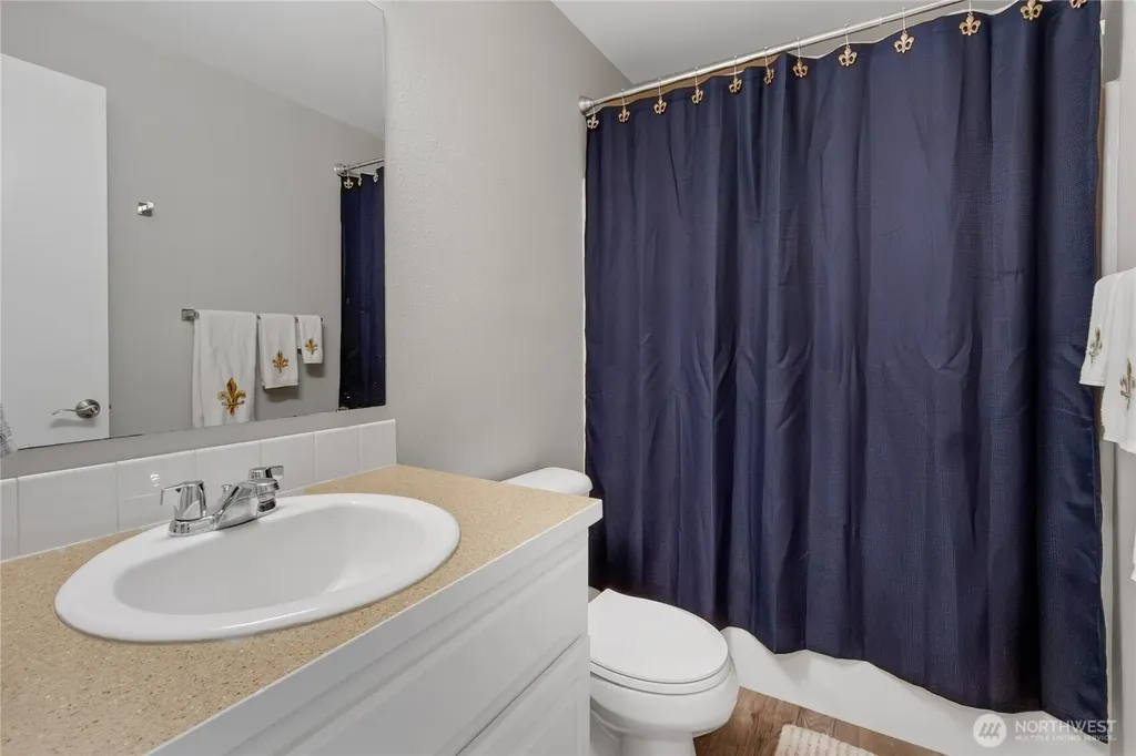 8022 26th Avenue SE Lacey WA 98503