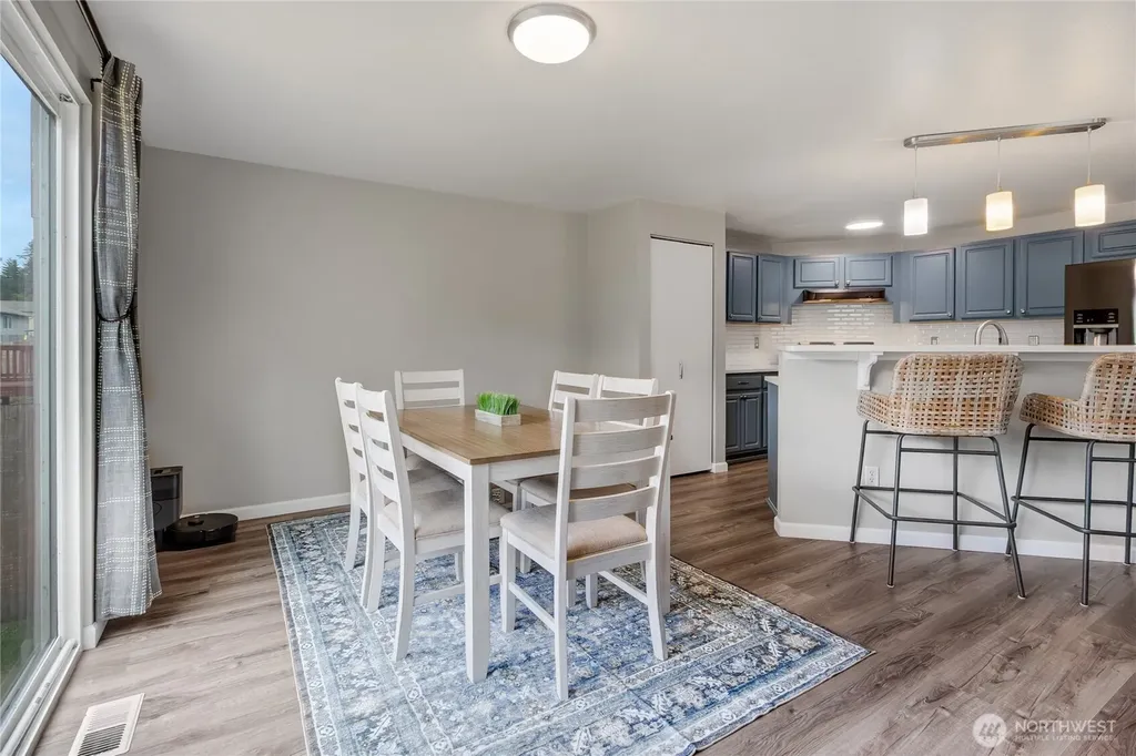 8022 26th Avenue SE Lacey WA 98503