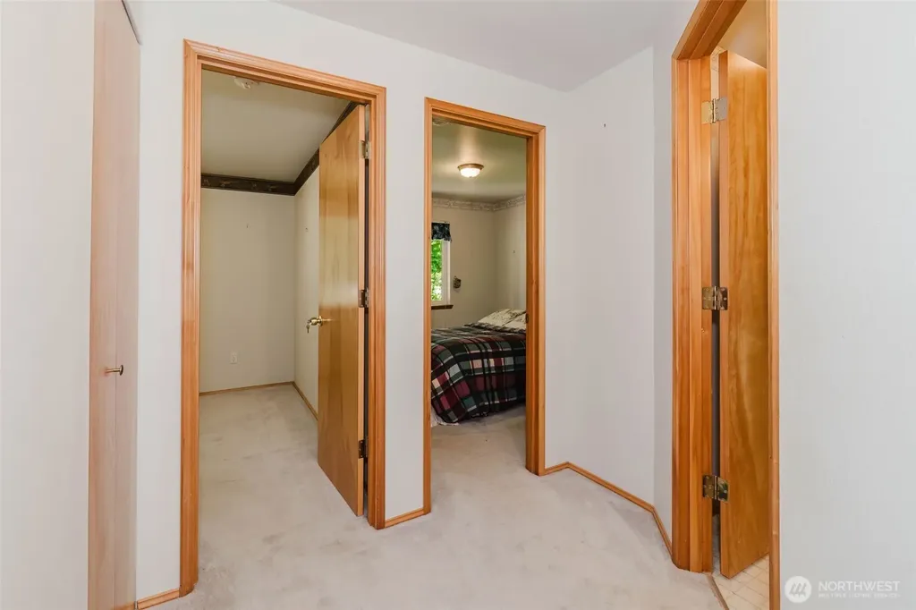 90 E Susan Lane Union WA 98592
