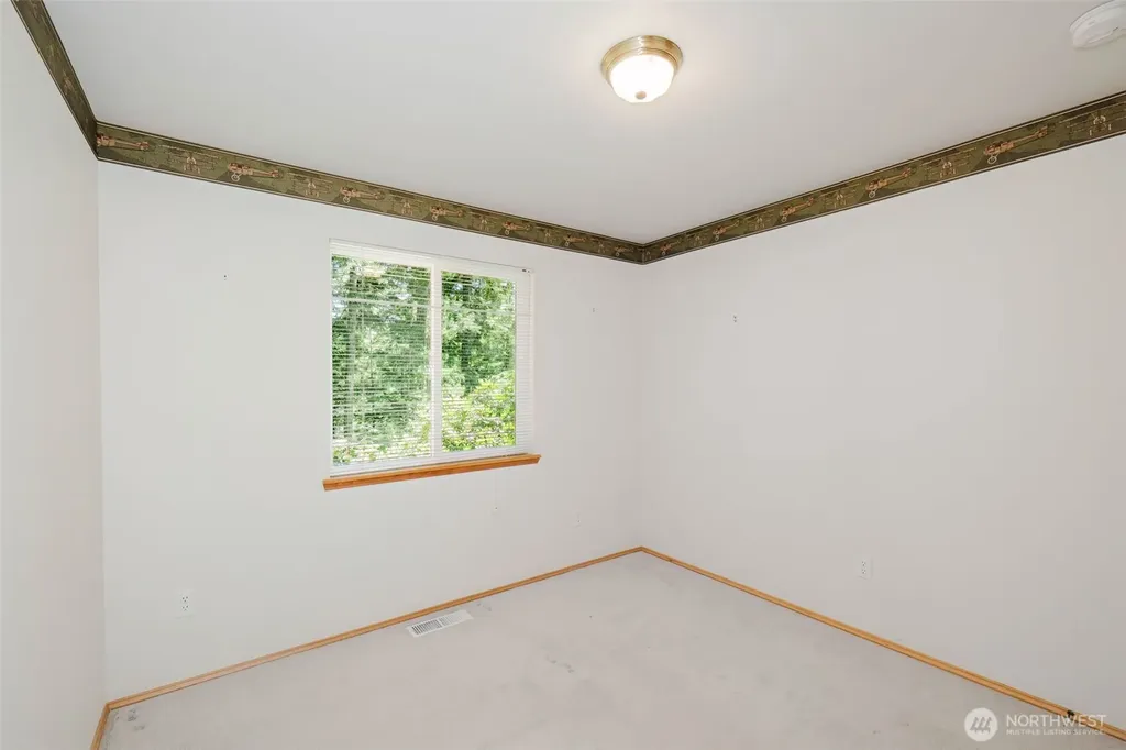 90 E Susan Lane Union WA 98592