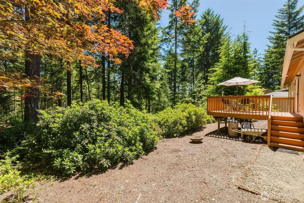 90 E Susan Lane Union WA 98592