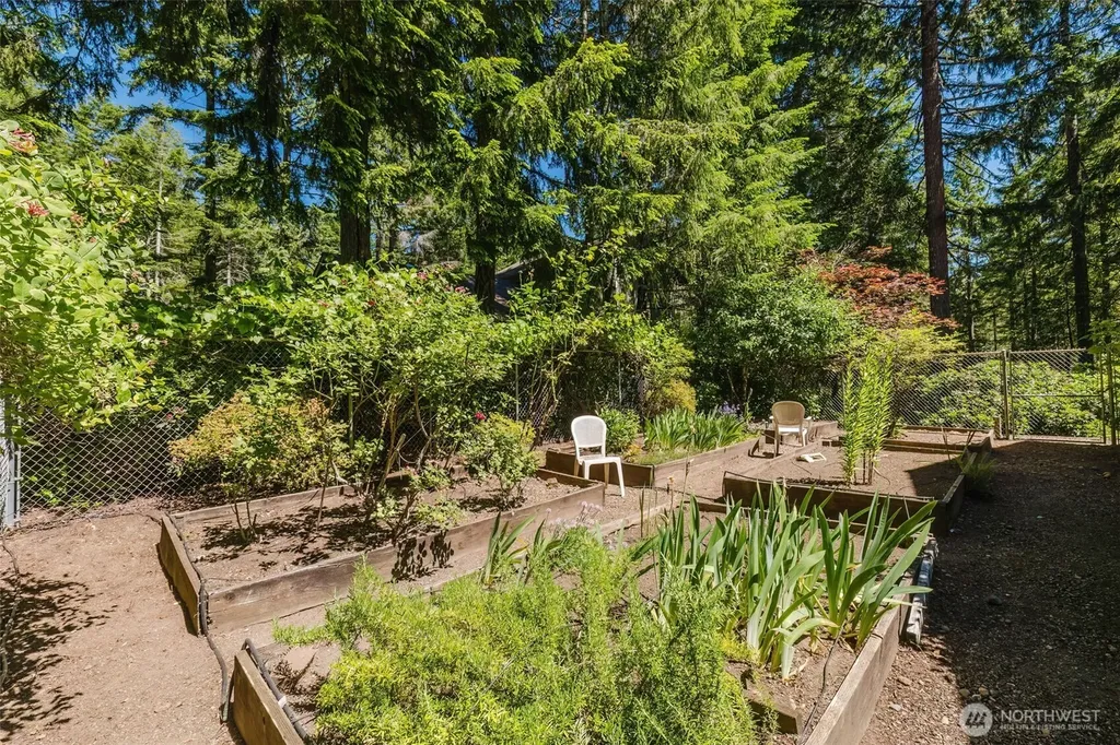 90 E Susan Lane Union WA 98592