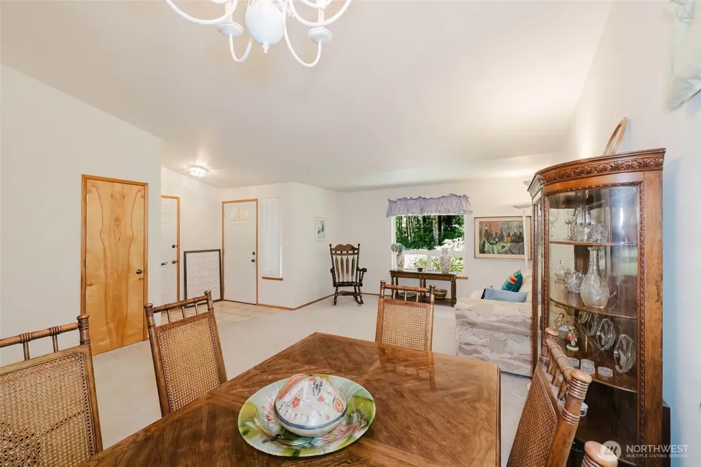 90 E Susan Lane Union WA 98592