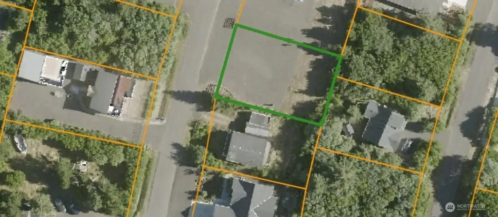 365 N Wynoochee Drive SW Ocean Shores WA 98569