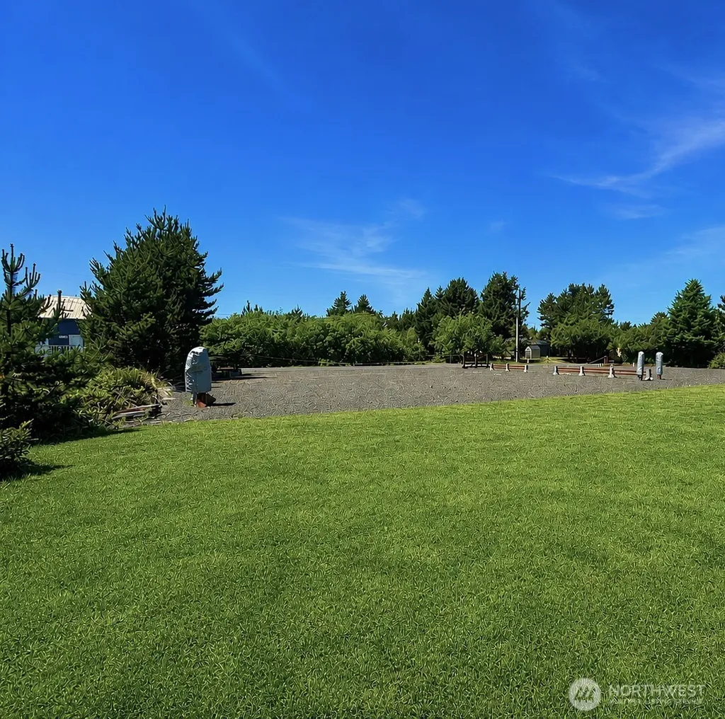 365 N Wynoochee Drive SW Ocean Shores WA 98569