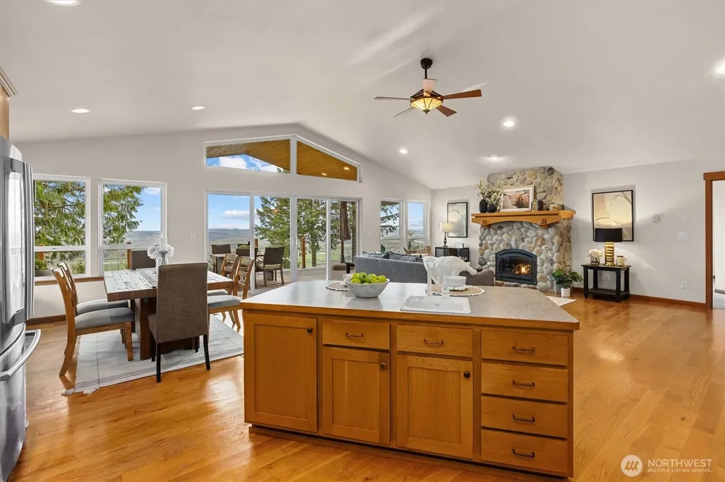 19330 208th Avenue SE Monroe WA 98272