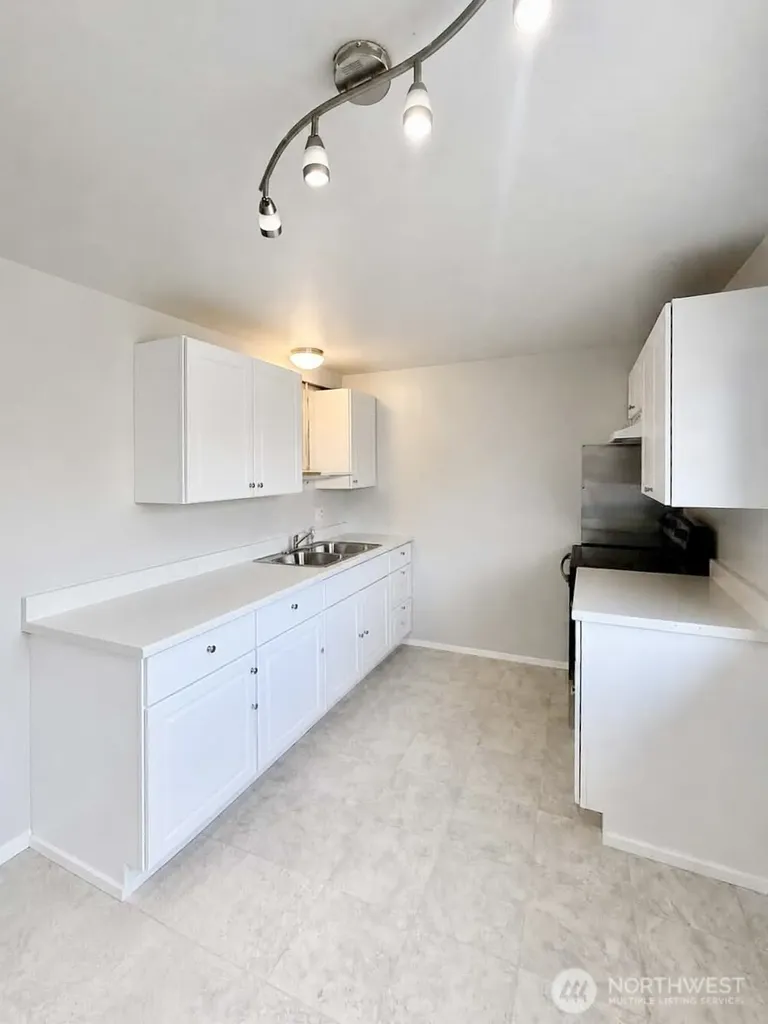 3902 S 66th Street Tacoma WA 98409