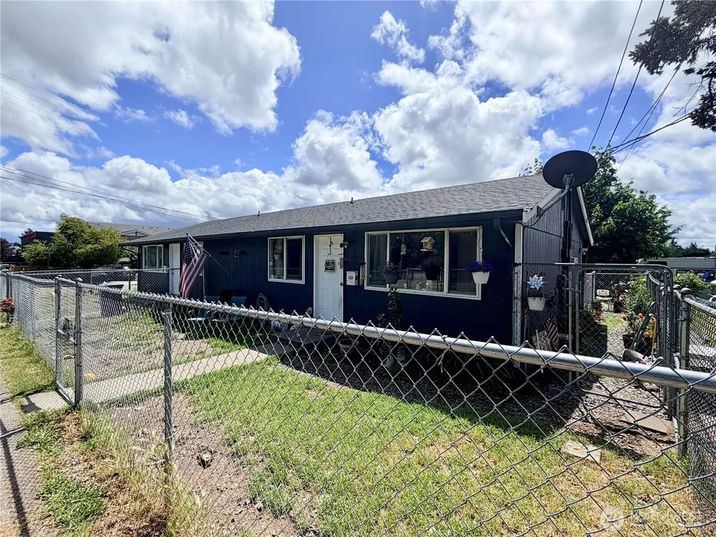 3902 S 66th Street Tacoma WA 98409