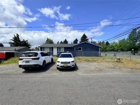 3902 S 66th Street Tacoma WA 98409