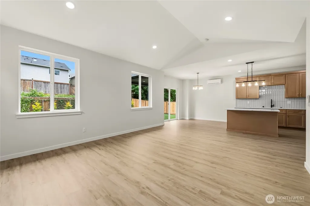 756 Pioneer Street SW Tumwater WA 98512