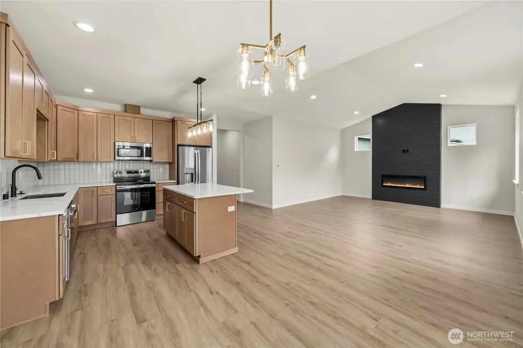 756 Pioneer Street SW Tumwater WA 98512