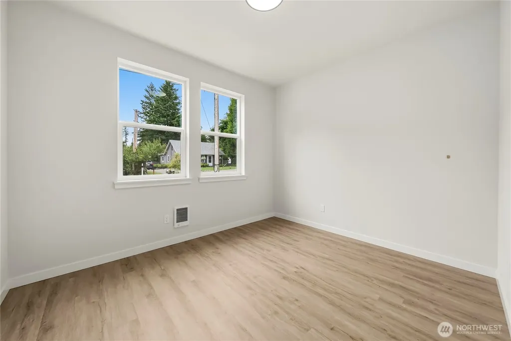 756 Pioneer Street SW Tumwater WA 98512