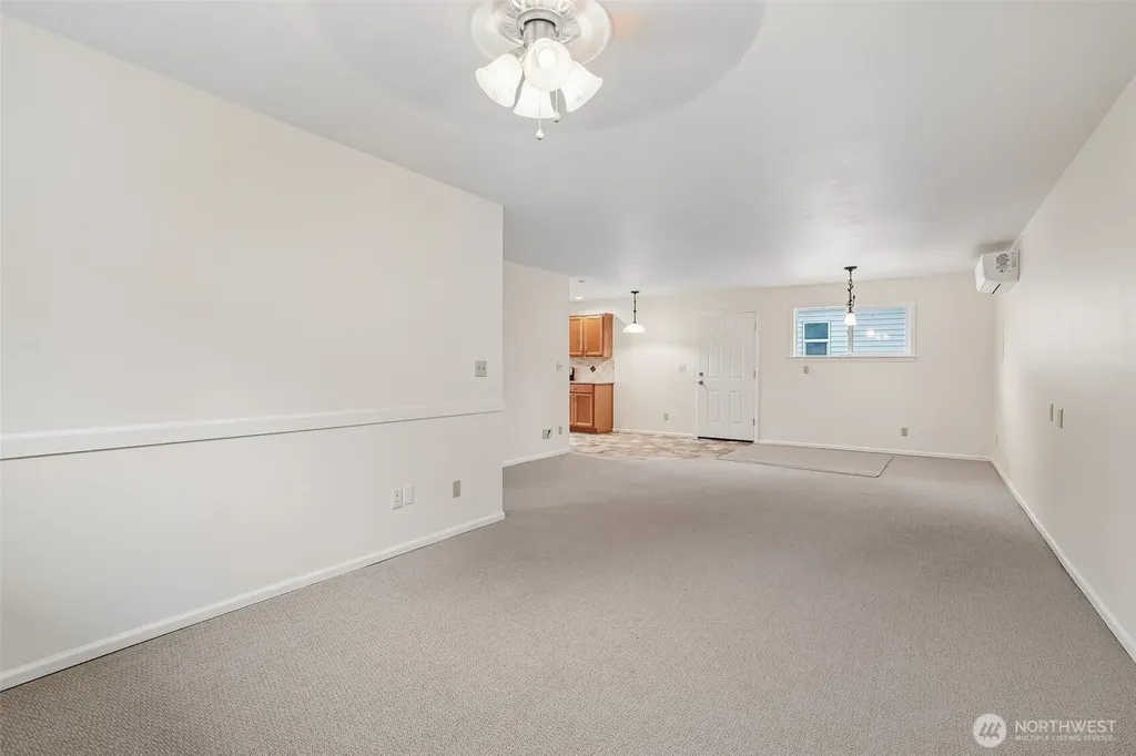 219 105th Avenue E Edgewood WA 98372