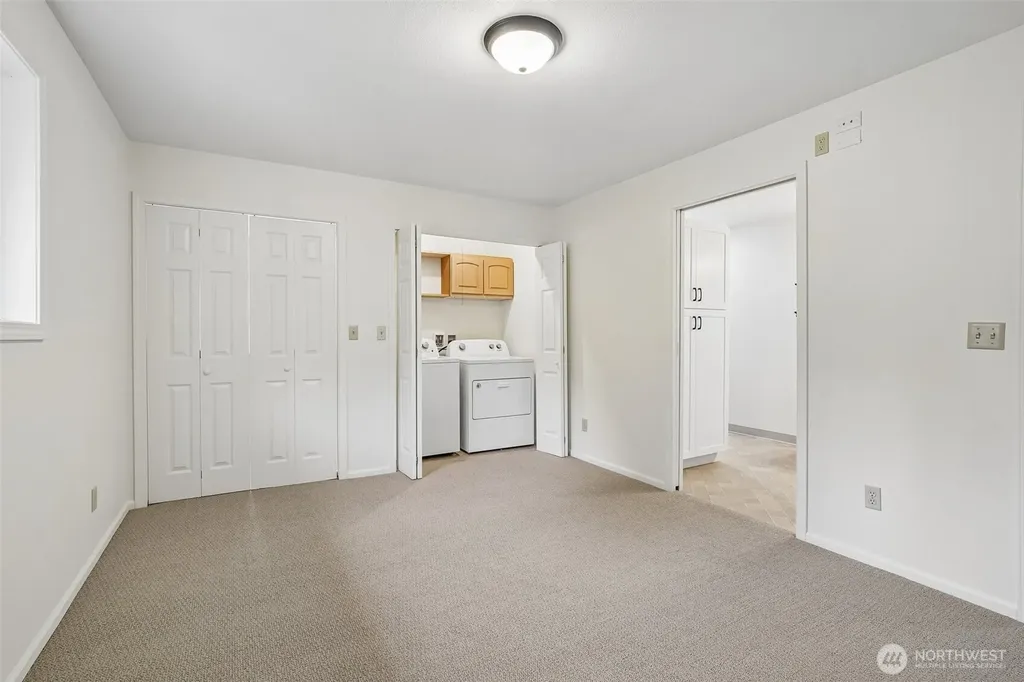 219 105th Avenue E Edgewood WA 98372